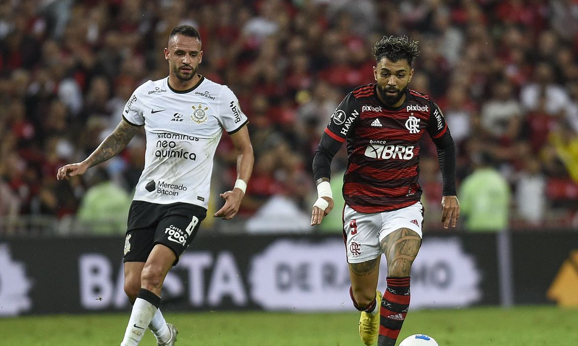 Copa do Brasil: Flamengo e Corinthians decidem título hoje no