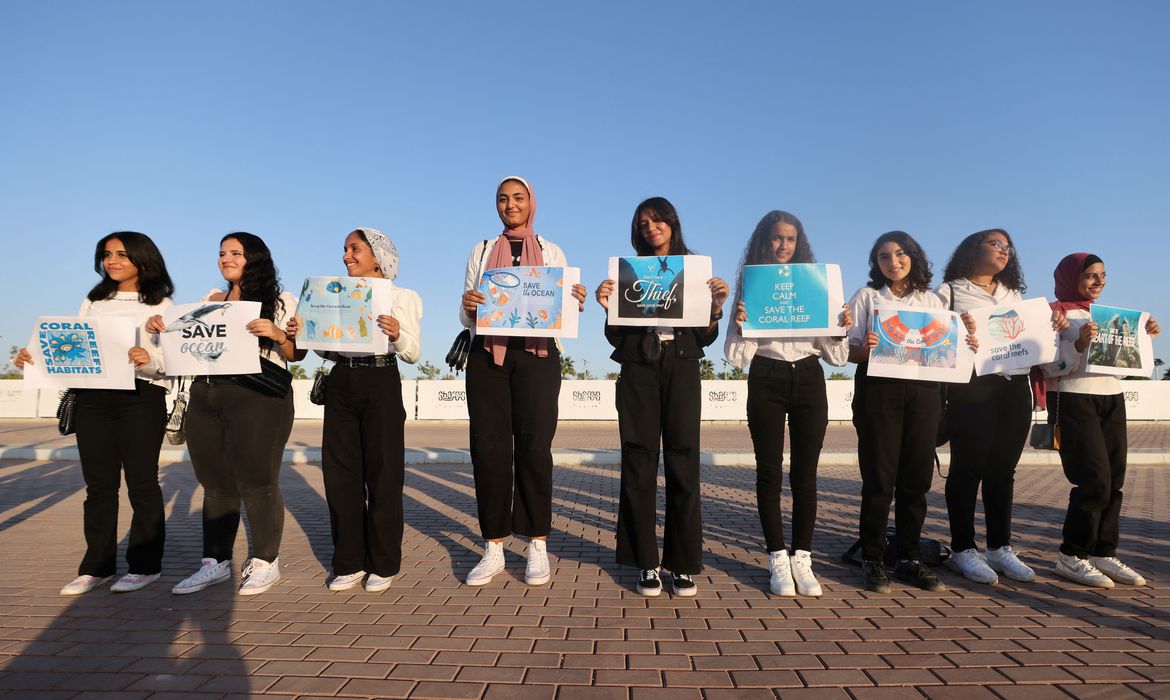 Unicef alerta sobre impactos de mudanças climáticas entre jovens