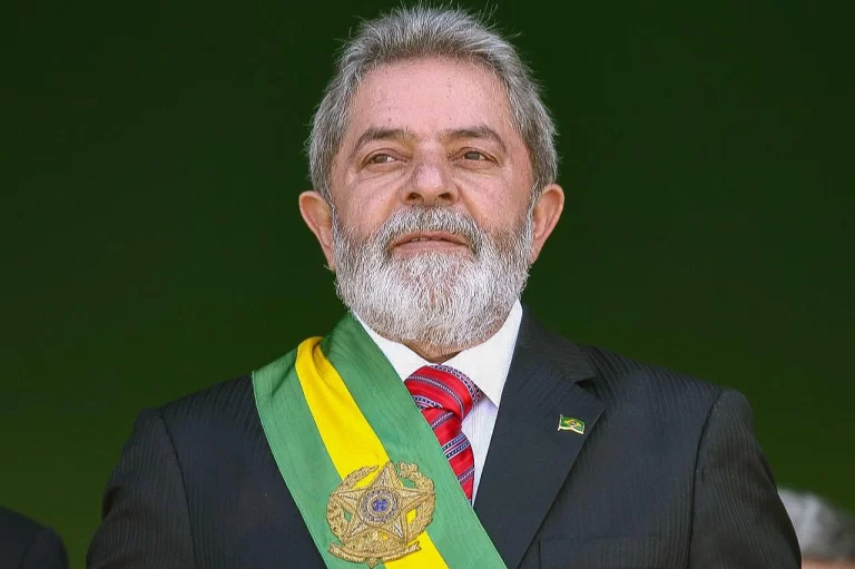 Faixa presidencial Lula