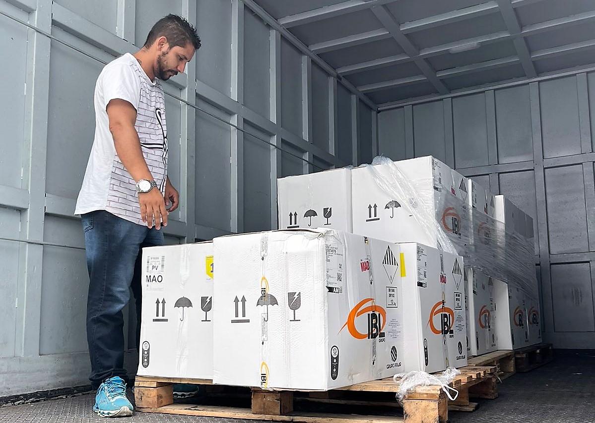 Mais de 64 mil doses de vacinas bivalentes chegam ao Amazonas