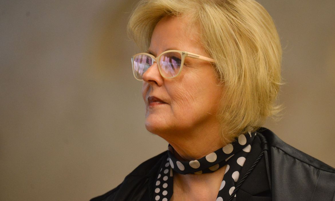 Rosa Weber afirma que atos golpistas não abalaram a democracia