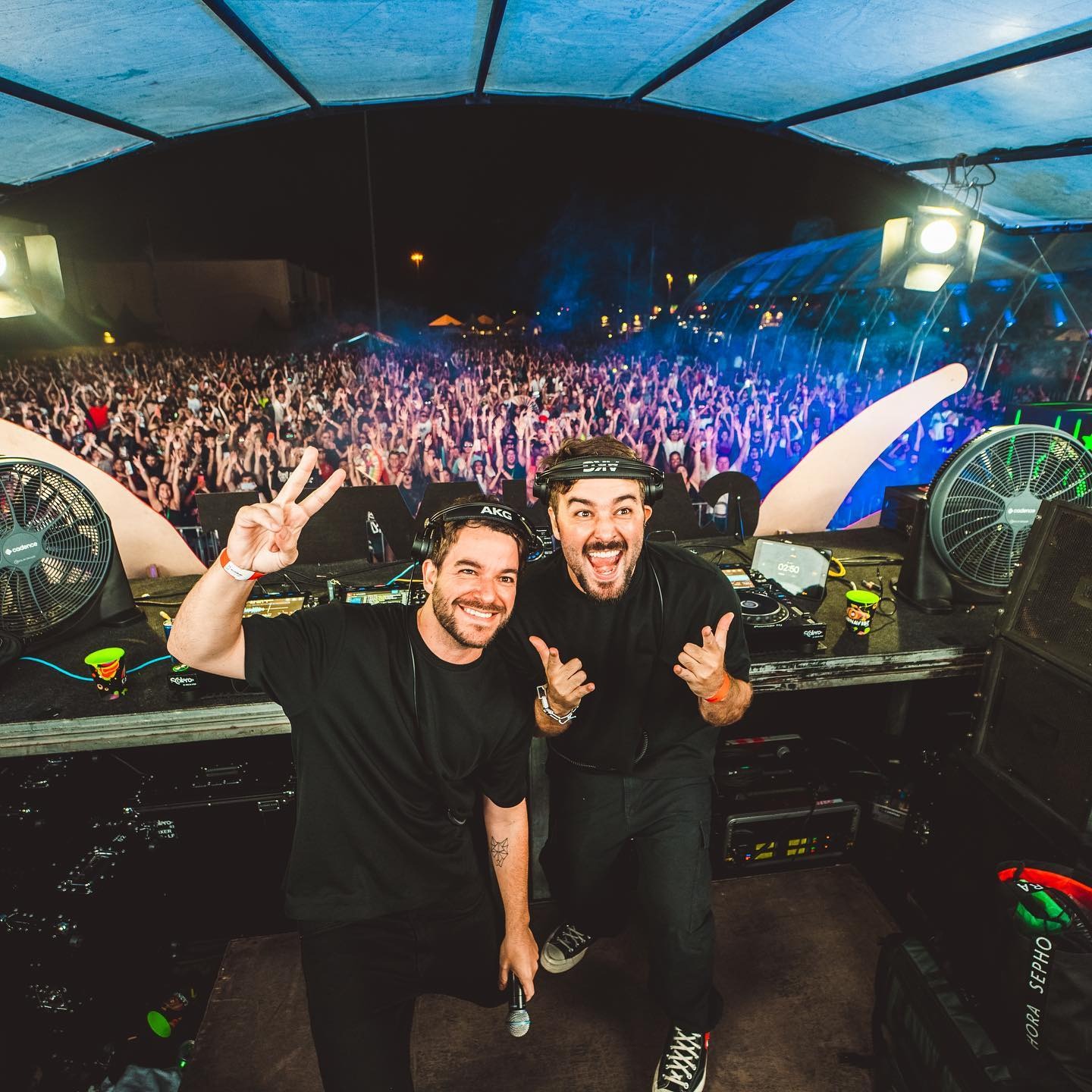 Henrique e Juliano apresentam show na Arena da Amazônia neste sábado (22)