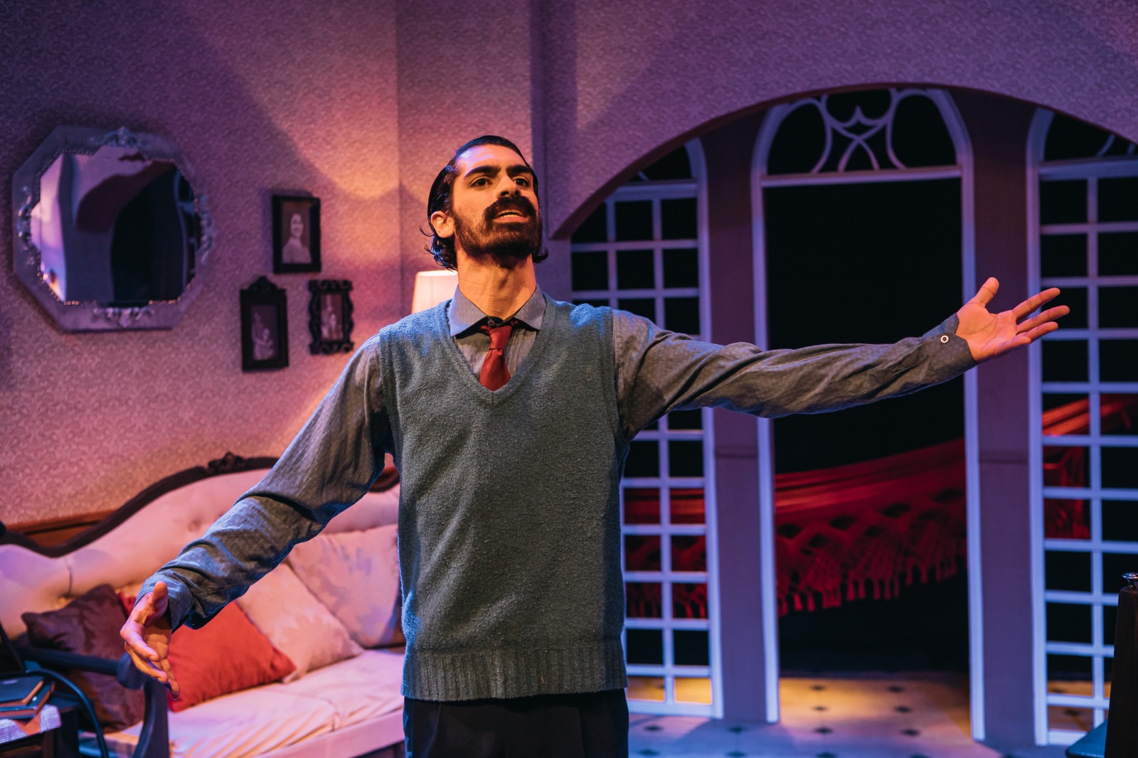 Sucesso de público: Espetáculo ‘Dois Irmãos’ em sua última semana em Manaus