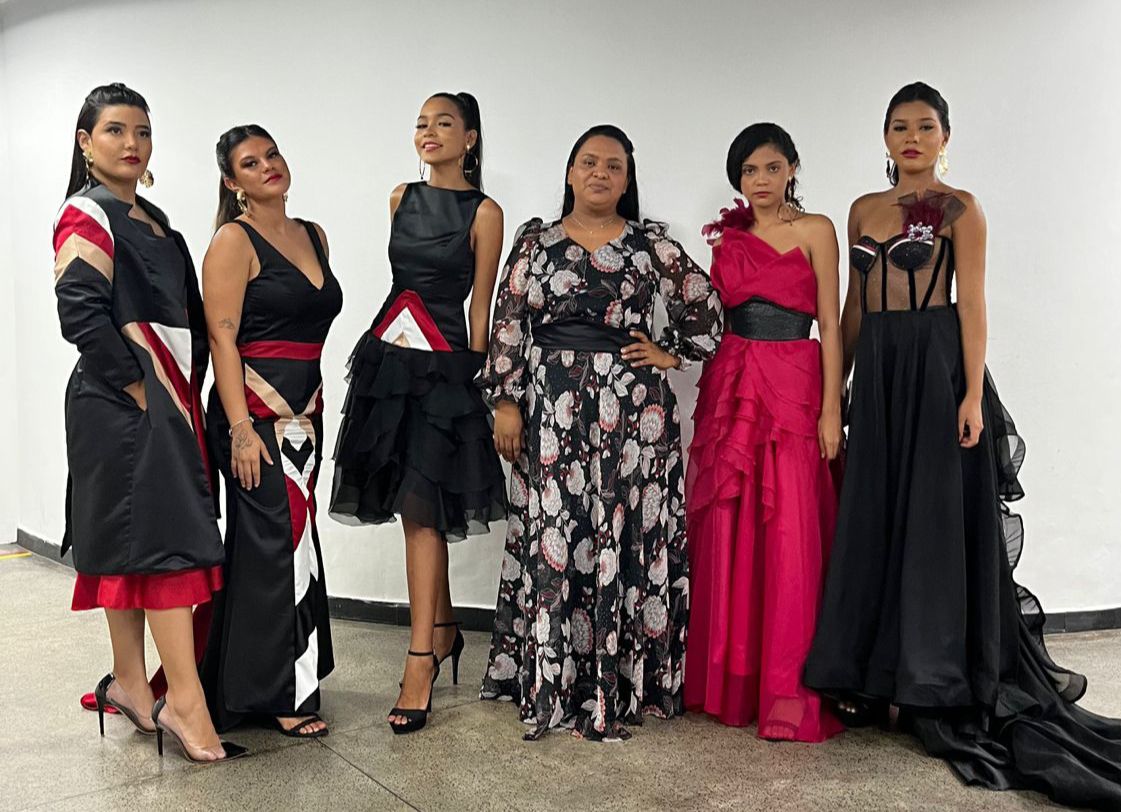 Estudante é destaque no Amazon Poranga Fashion, com desfile inspirado na cultura marajoara