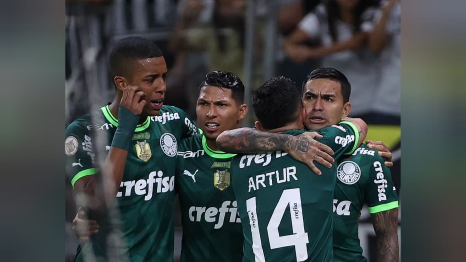 Palmeiras beats Barcelona advances in Libertadores while Timão is disqualified from the competition