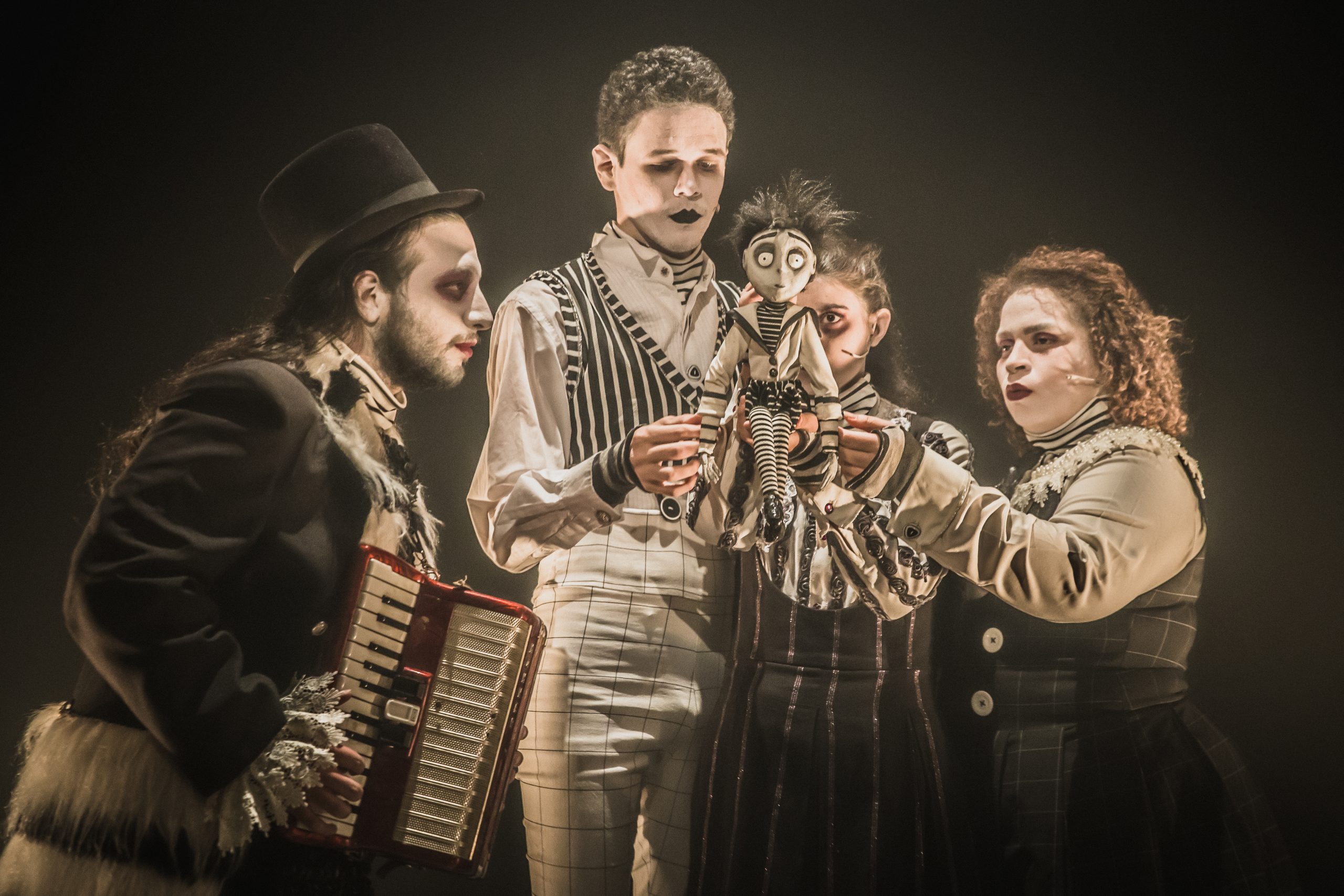 Cia Buia Teatro circula o país e chega a Brasília