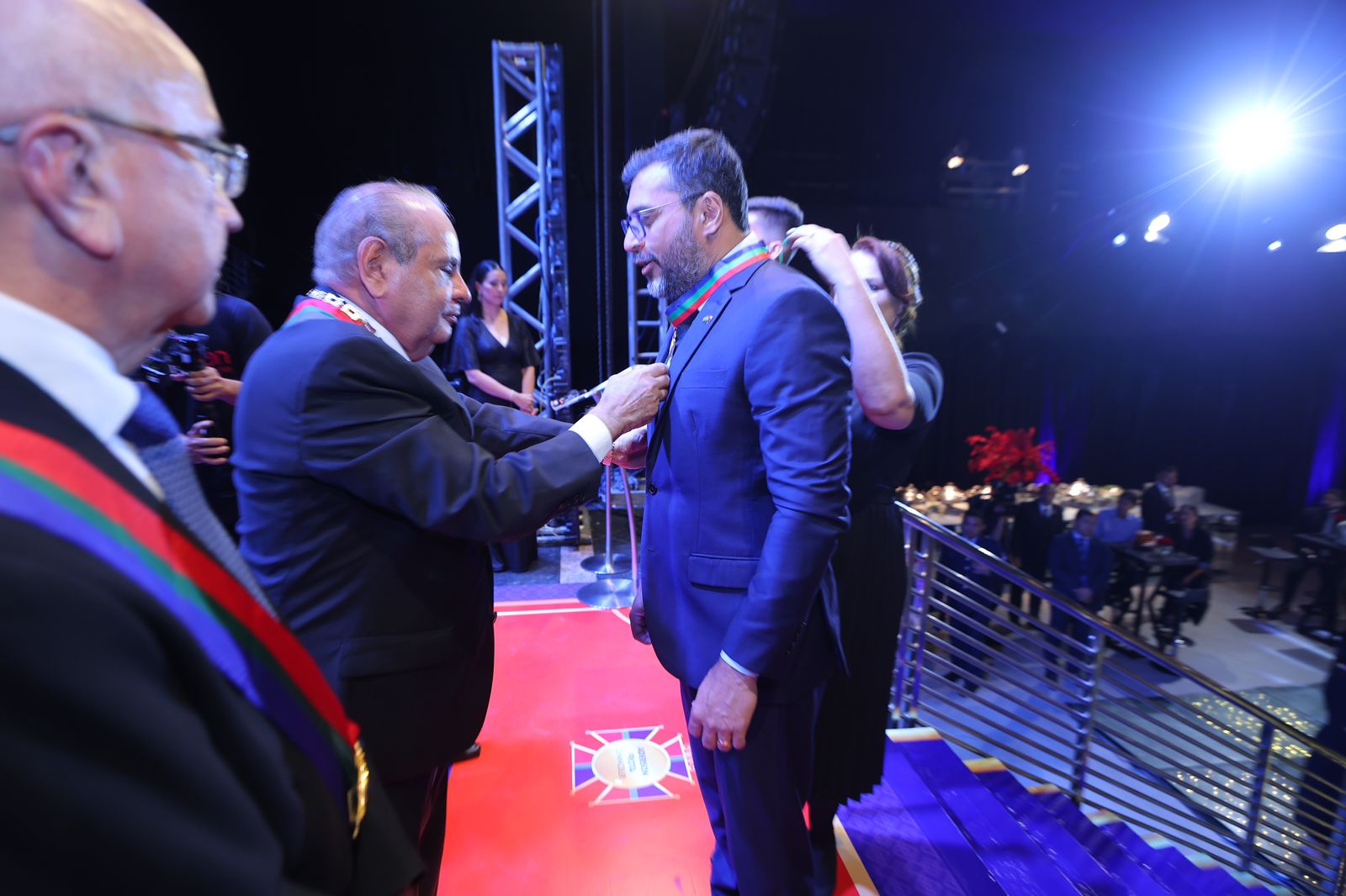 Wilson Lima é agraciado com Ordem do Mérito Comercial do Amazonas