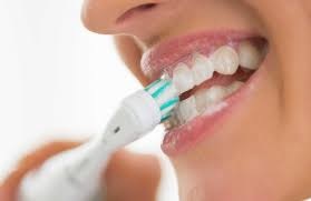 Poor oral hygiene increases risk of heart attack and stroke