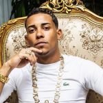 MC Poze do Rodo durante show antes da prisão no Rio de Janeiro