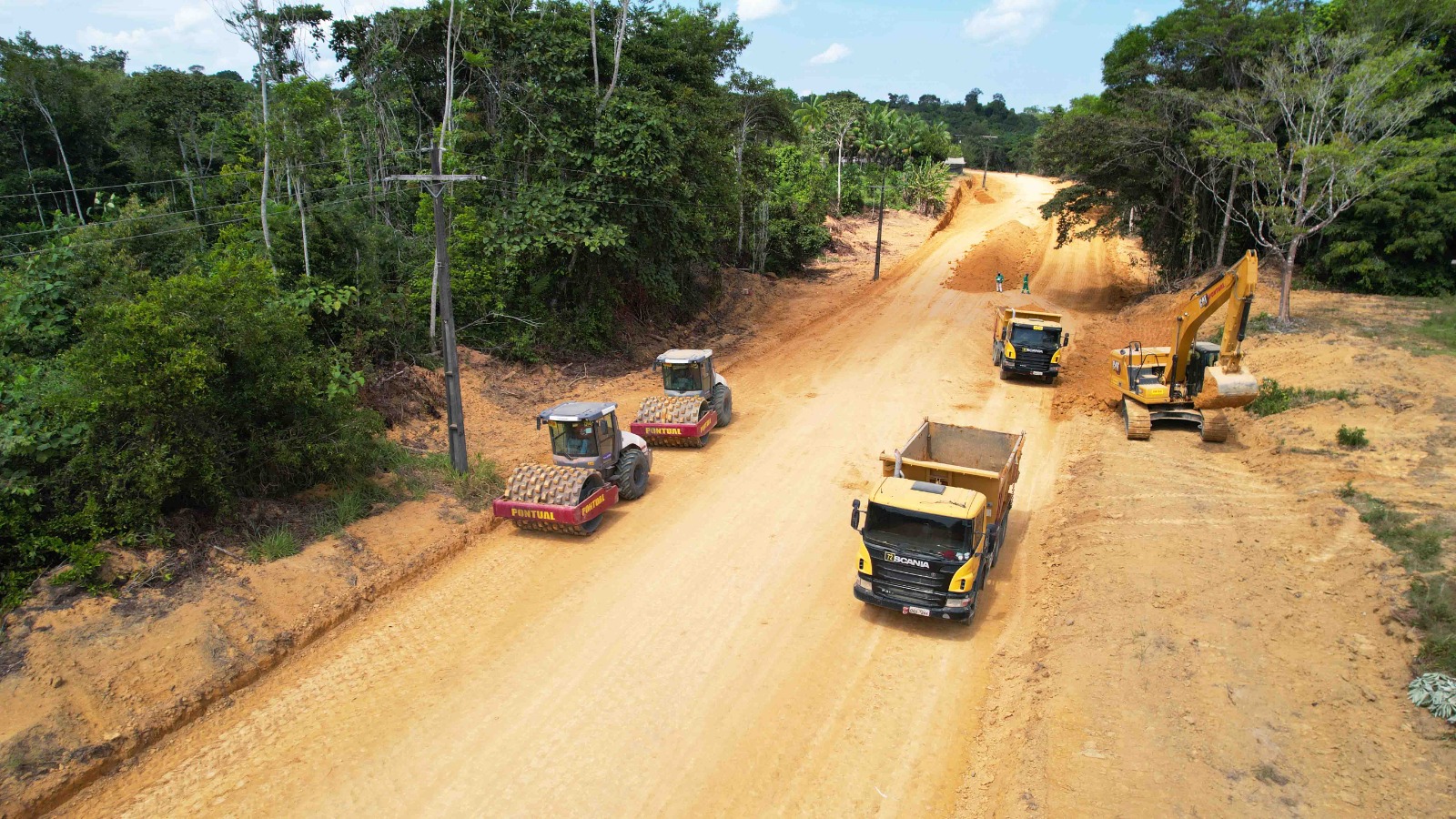 Ramal da Cooperativa recebe obras de pavimentação e ampliação, na zona rural de Manaus
