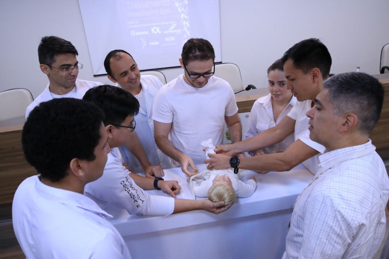 Com presença do médico da USP, FHAJ encerra semana de ortopedia