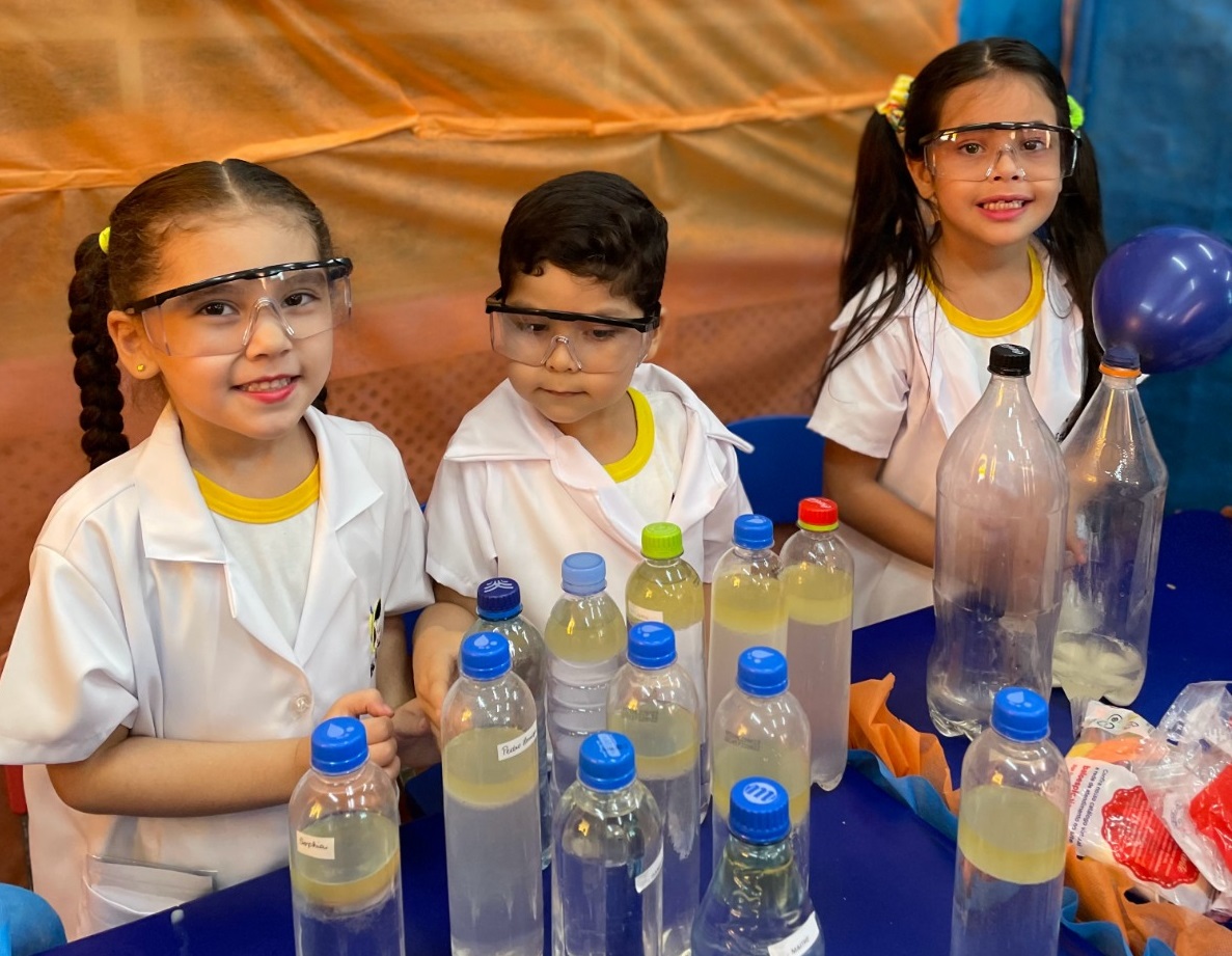 Children’s Educational Center holds XXXVII Scientific-Cultural Fair, in Manaus