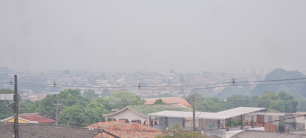“Smoke from fires can cause vision damage”, warns ophthalmologist in Manaus