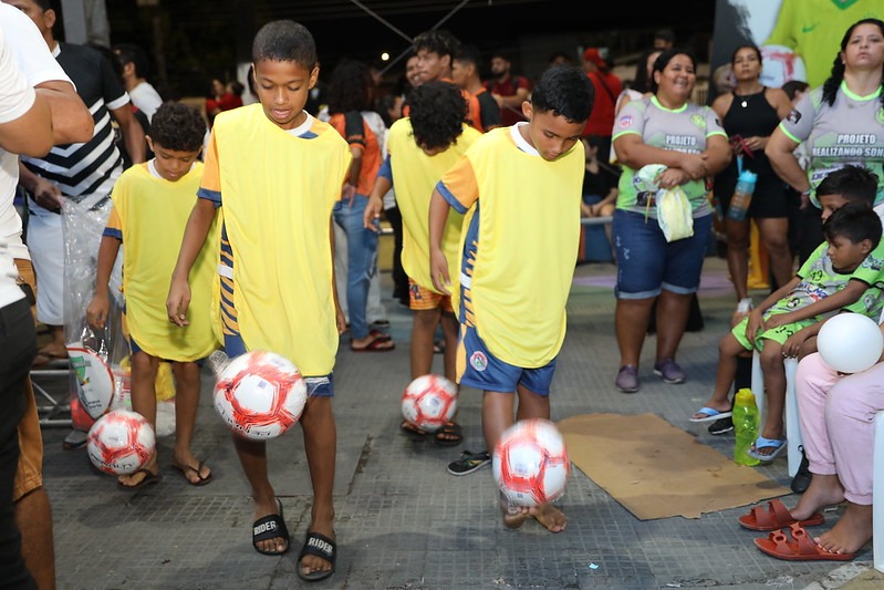 More than 50 social projects receive new sports kits in Manaus