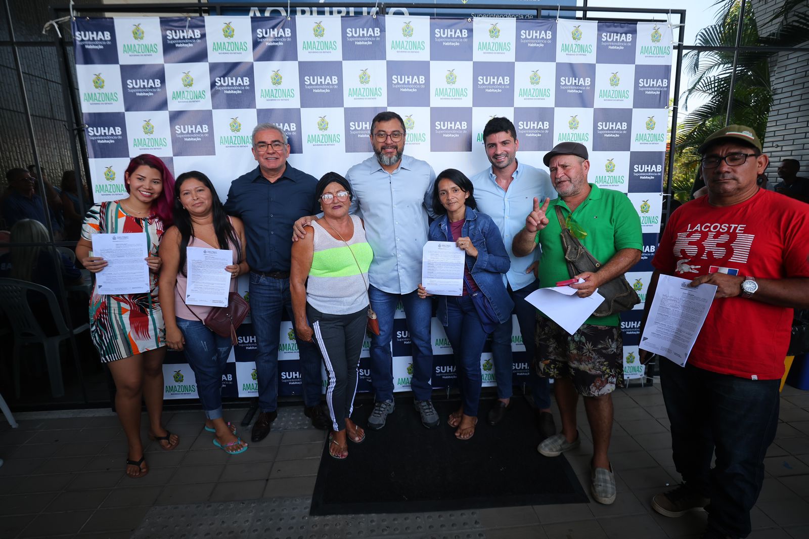 Wilson Lima entrega indenização para mais de 50 famílias que vivem próximo às obras do Rapidão