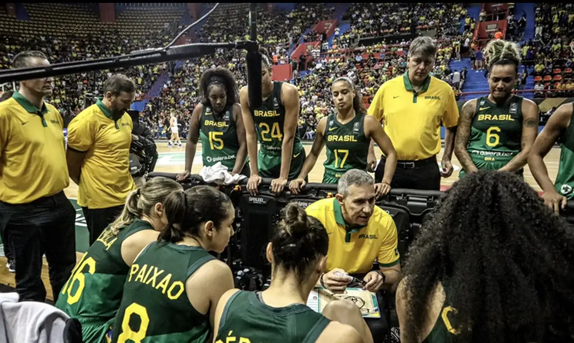 Women’s basketball team left out of Paris 2024 Olympics