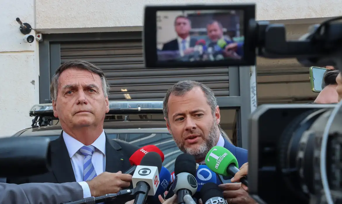 Bolsonaro appeals to the STF asking for the return of the passport seized in Operation