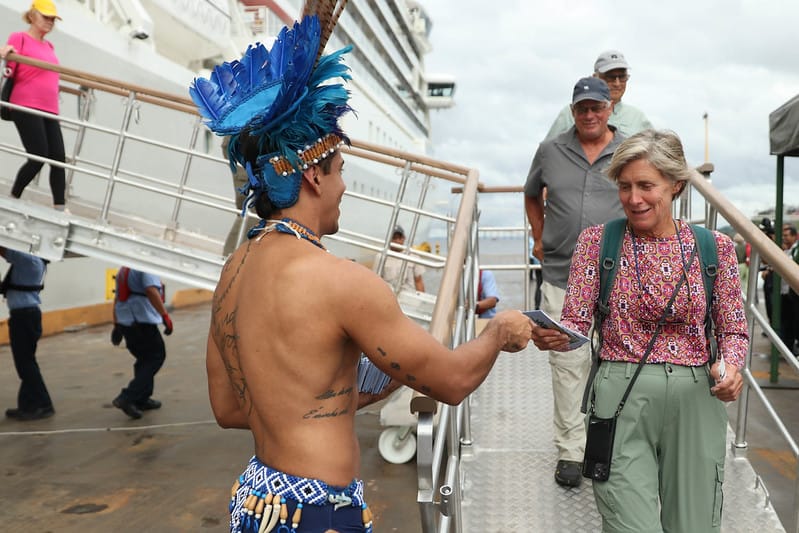 Amazonas welcomes 1,500 tourists on the 8th ship of the 2023/2024 cruise season
