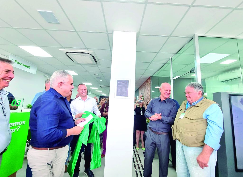Financial cooperative opens new branch in Manaus, the 8th in Amazonas