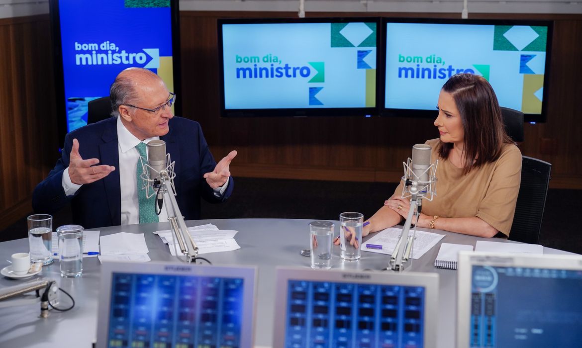 Geraldo Alckmin says the automotive sector will invest R0 billion by 2029