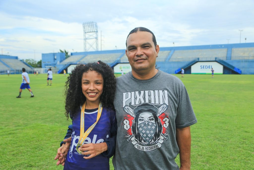 Pai de Maria exaltou a melhora da filha