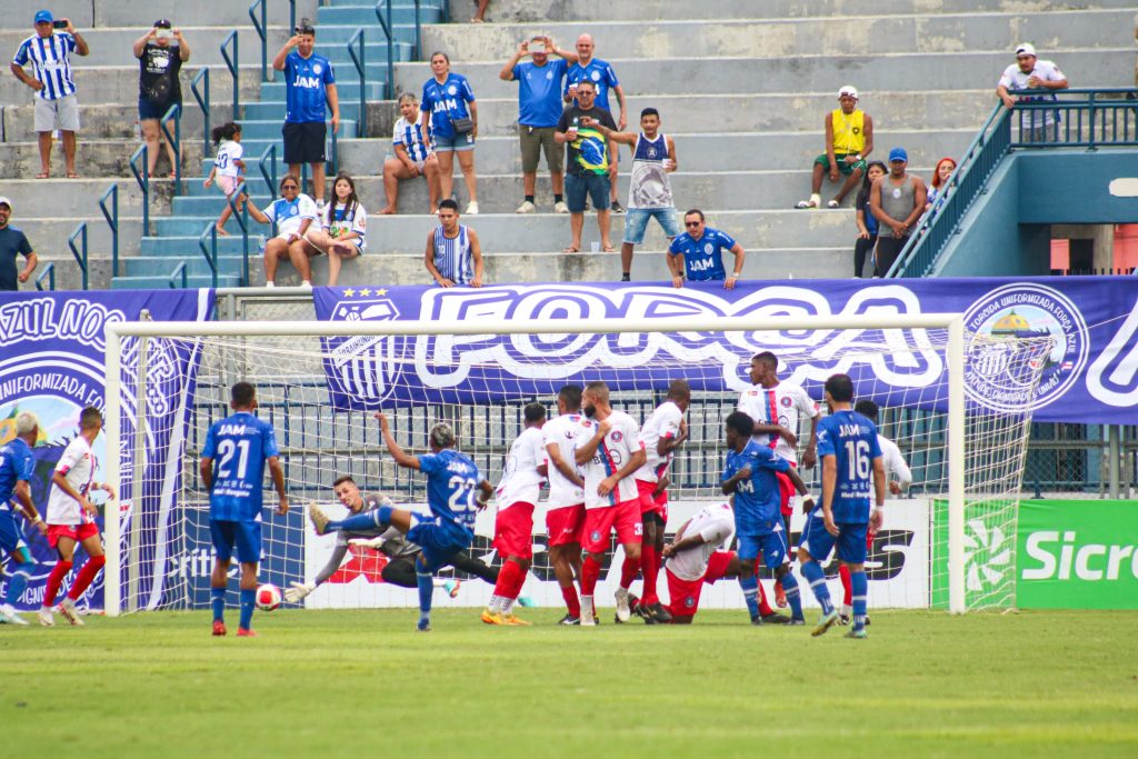 São Raimundo foi derrotado pelo RPE Parintins, no domingo (3)