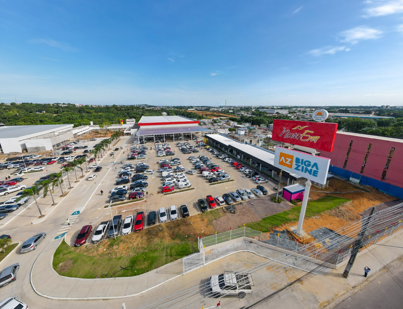 Wholesale chain in Manaus opens 13th unit and creates 244 jobs