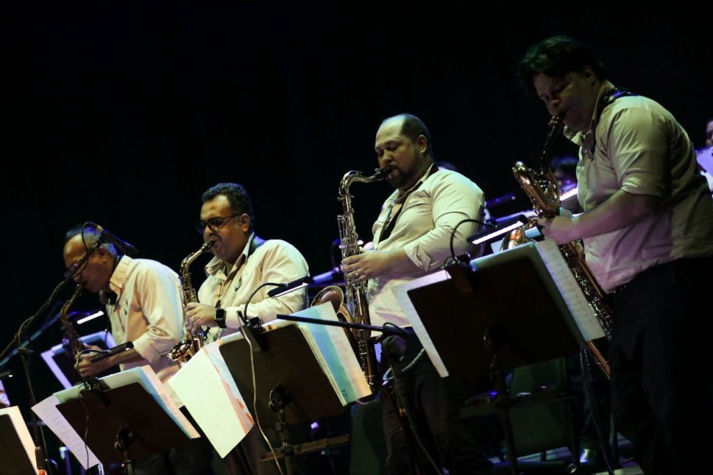 Originado entre 1890 e 1910, o jazz tornou-se um dos gêneros mais importantes da música