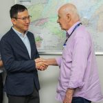 Youngmoo Seo, presidente da LG Electronics em Manaus, e Serafim, titular da Sedecti