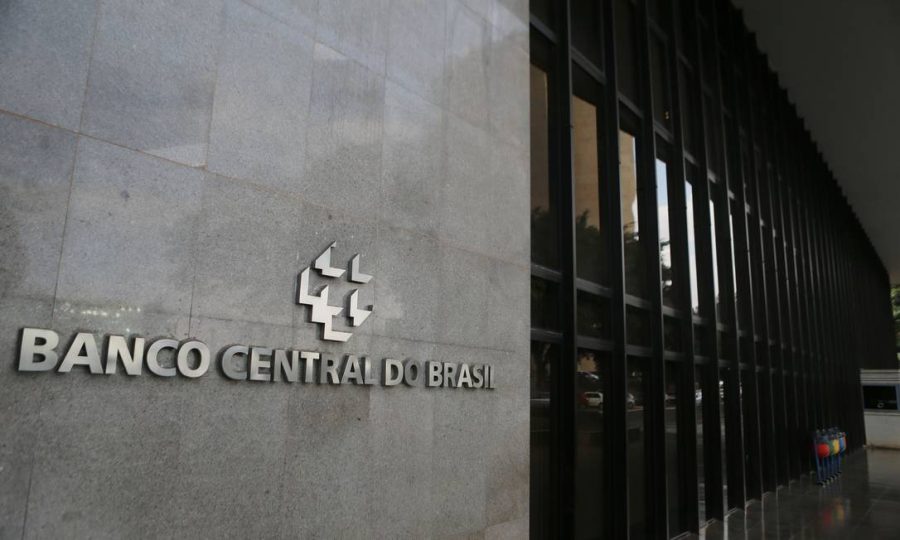 IBC-Br aponta queda da atividade econômica brasileira em março