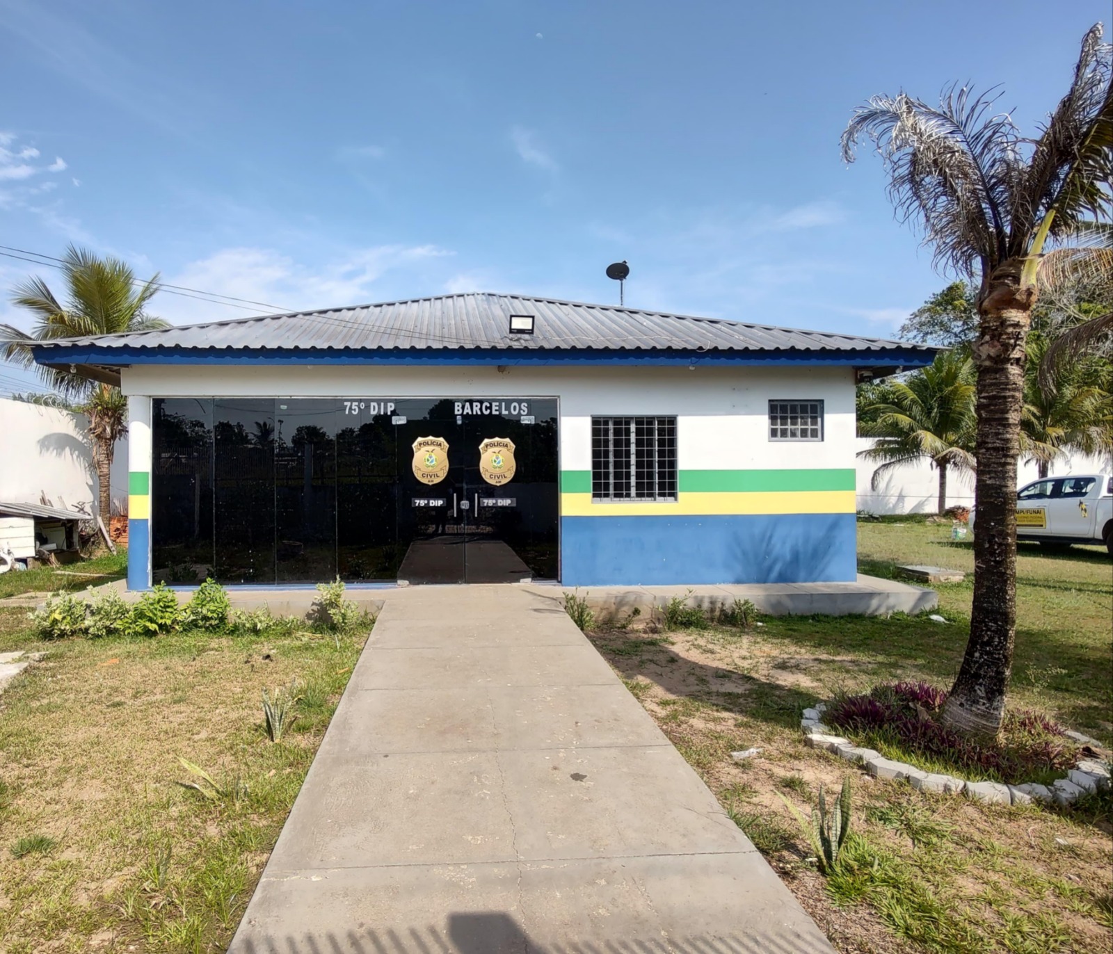 Indígena é preso por agredir companheira em rua  no Amazonas