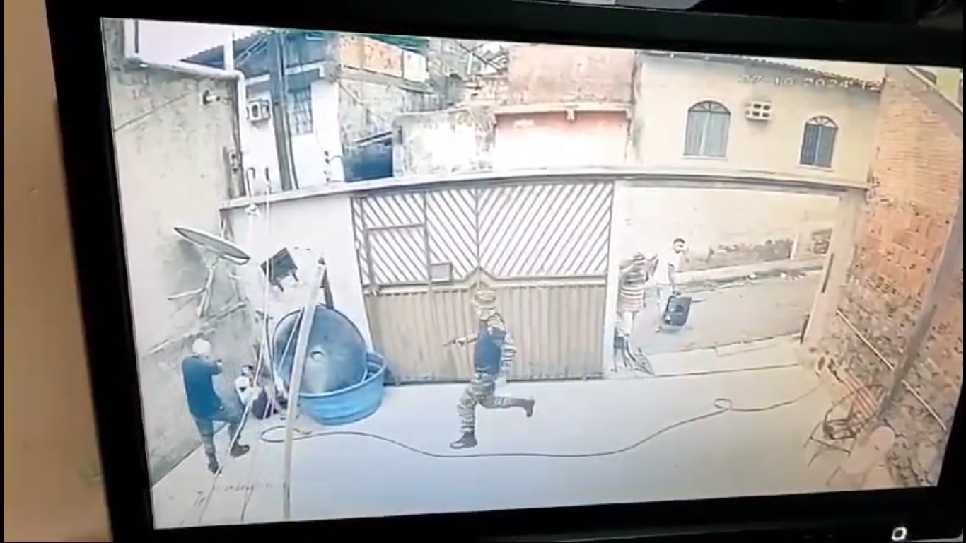 VÍDEO FORTE: homem é executado por pistoleiros encapuzados em Manaus