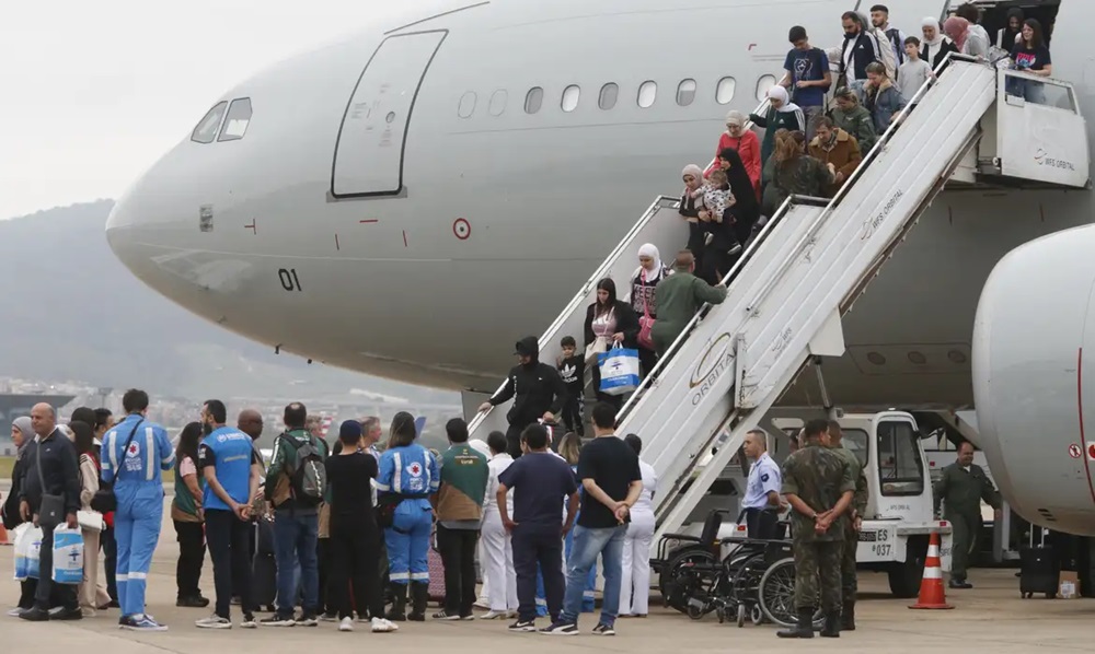 The sixth repatriation flight from Lebanon arrived with 212 passengers