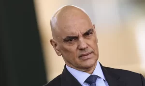Ministro Alexandre de Moraes durante sessão no Supremo Tribunal Federal