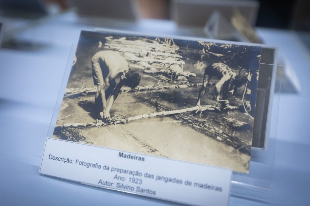 Exposição do cineasta e fotógrafo Silvino Santos em Manaus (Foto: Divulgação)