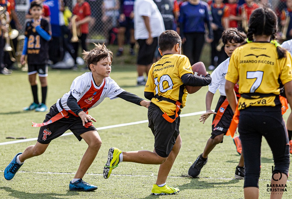 Diferente do futebol americano convecional, o Flag não tem contato físico