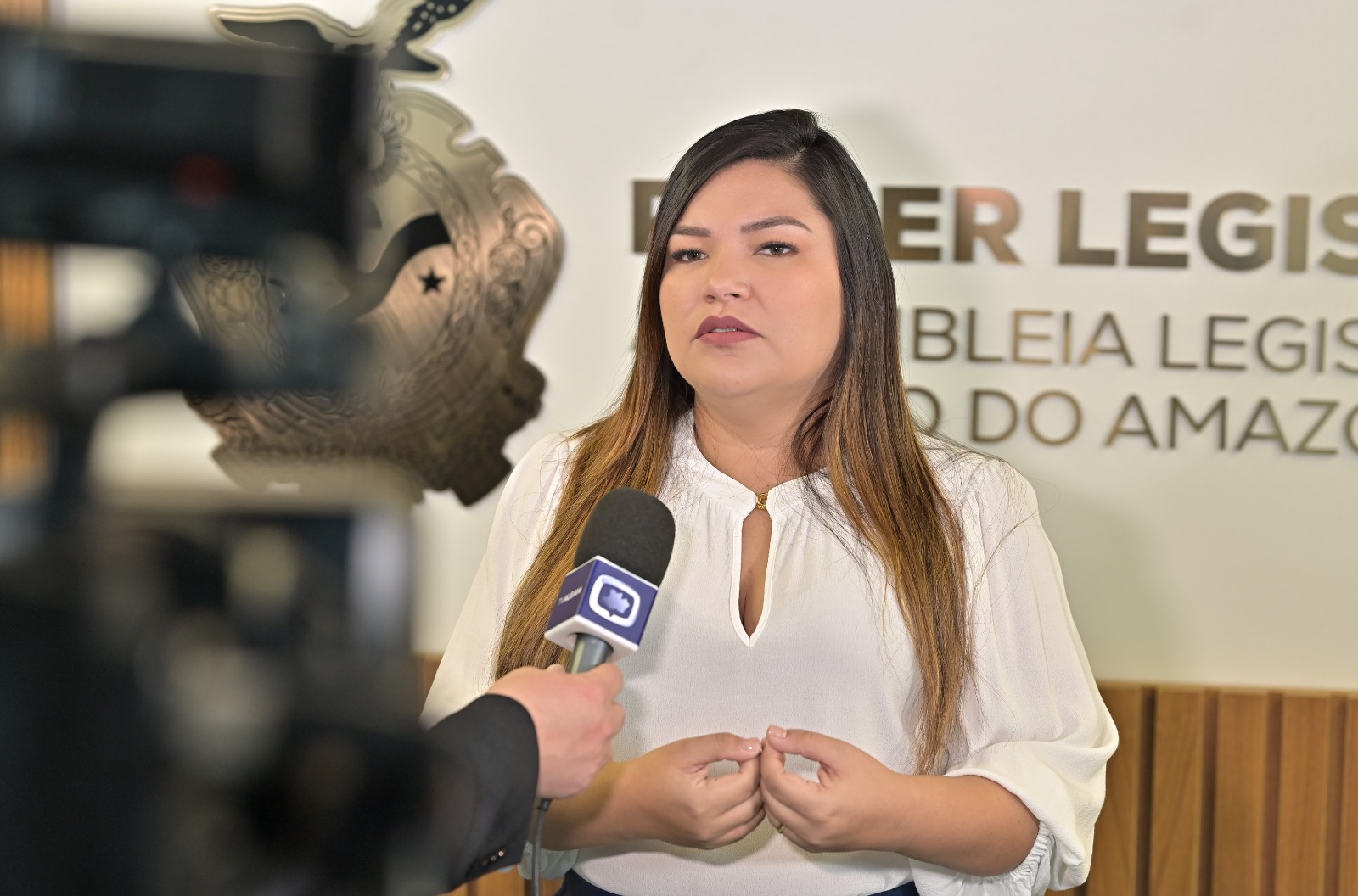 Deputada Estadual Joana Darc tenta resolver questão de transporte animal na Latam (Foto: Divulgação)