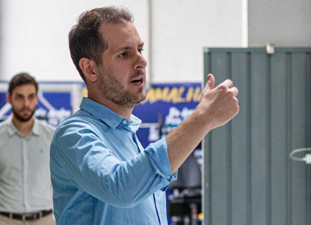 Profissional tem 36 anos e passagens por clubes de SP