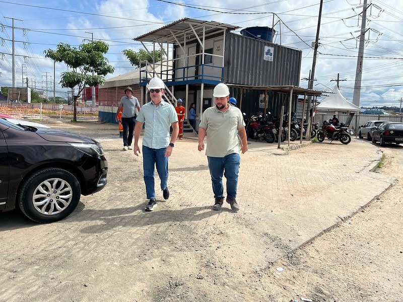 Prefeito-David-Almeida-vistoria-servicos-finais-do-viaduto-Rei-Pele
