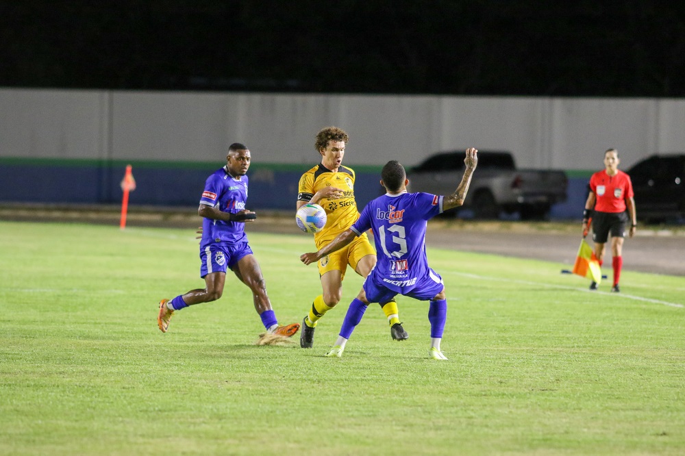 Time aurinegro precisa reverter desvantagem em Manaus