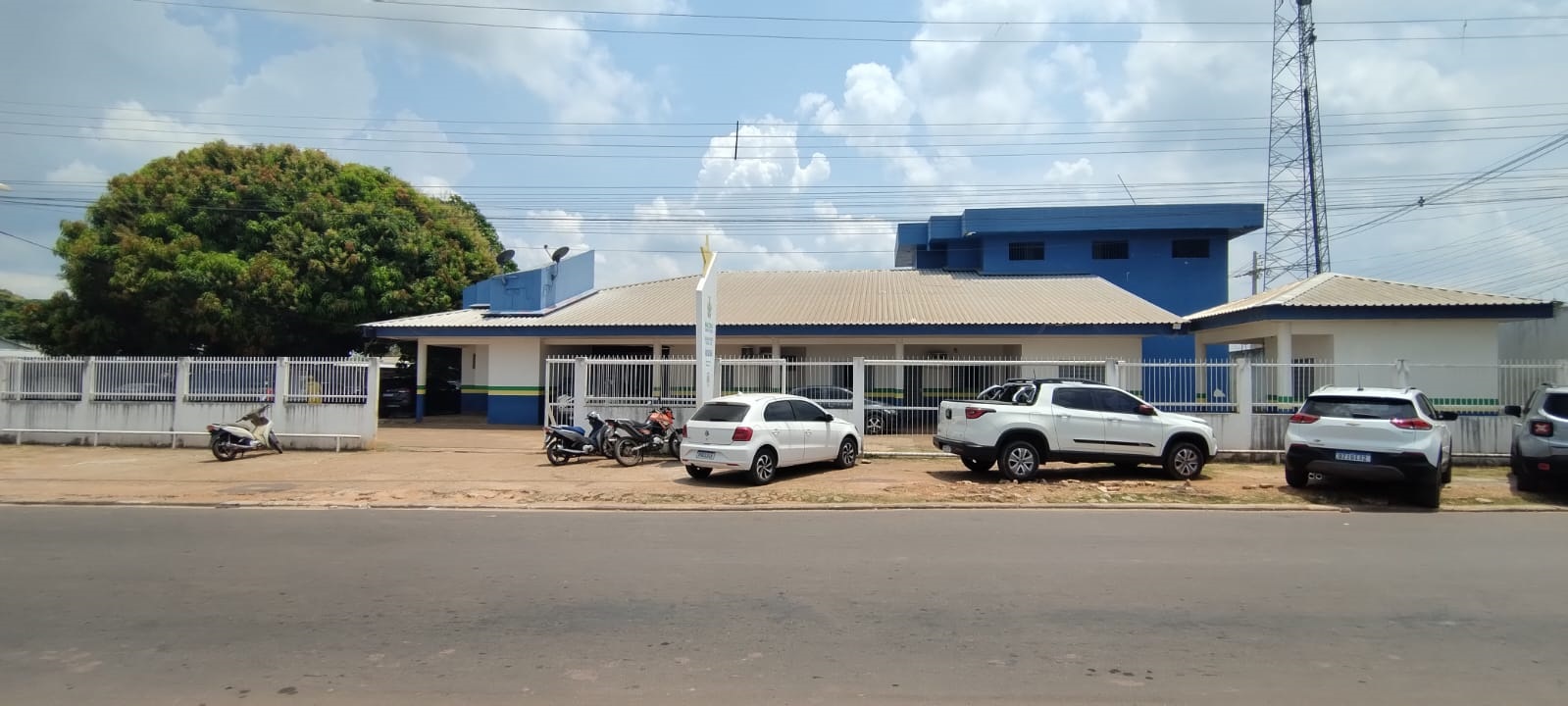 Sem aceitar fim de relacionamento, homem é preso por perseguir ex-companheira no AM