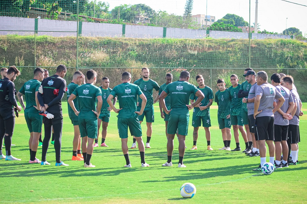 Elenco esmeraldino finalizou preparação no centro de treinamento do América-MG