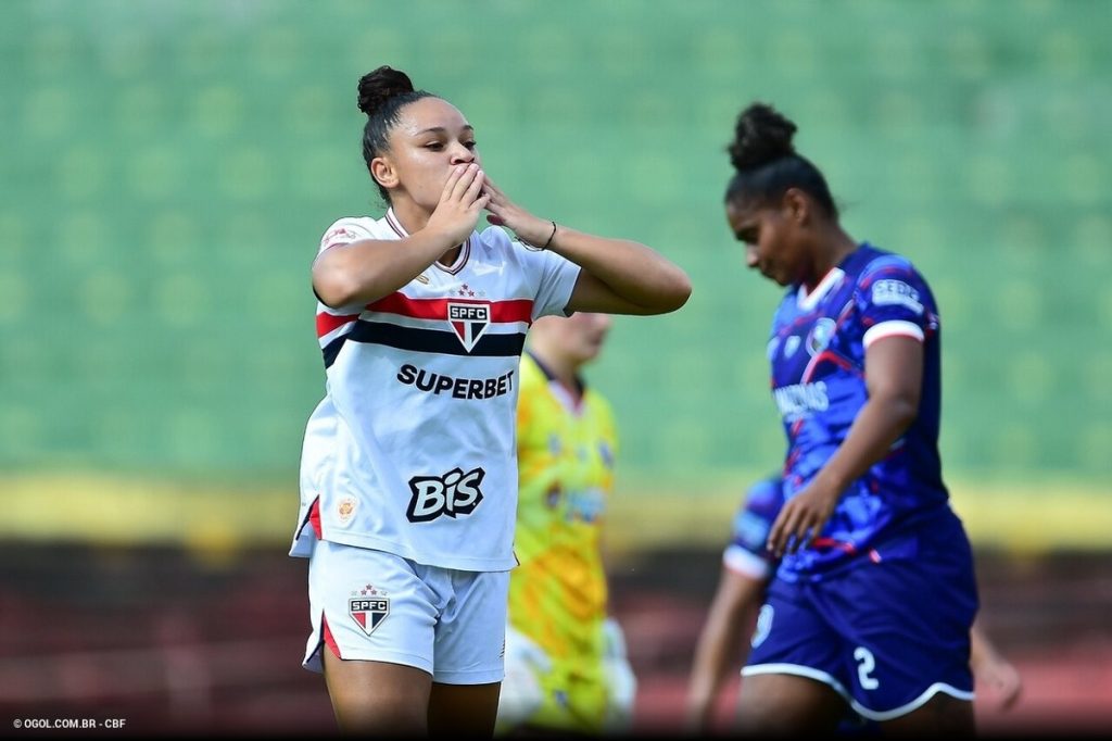 Tricolor fechou goleada com cinco gols na segunda etapa