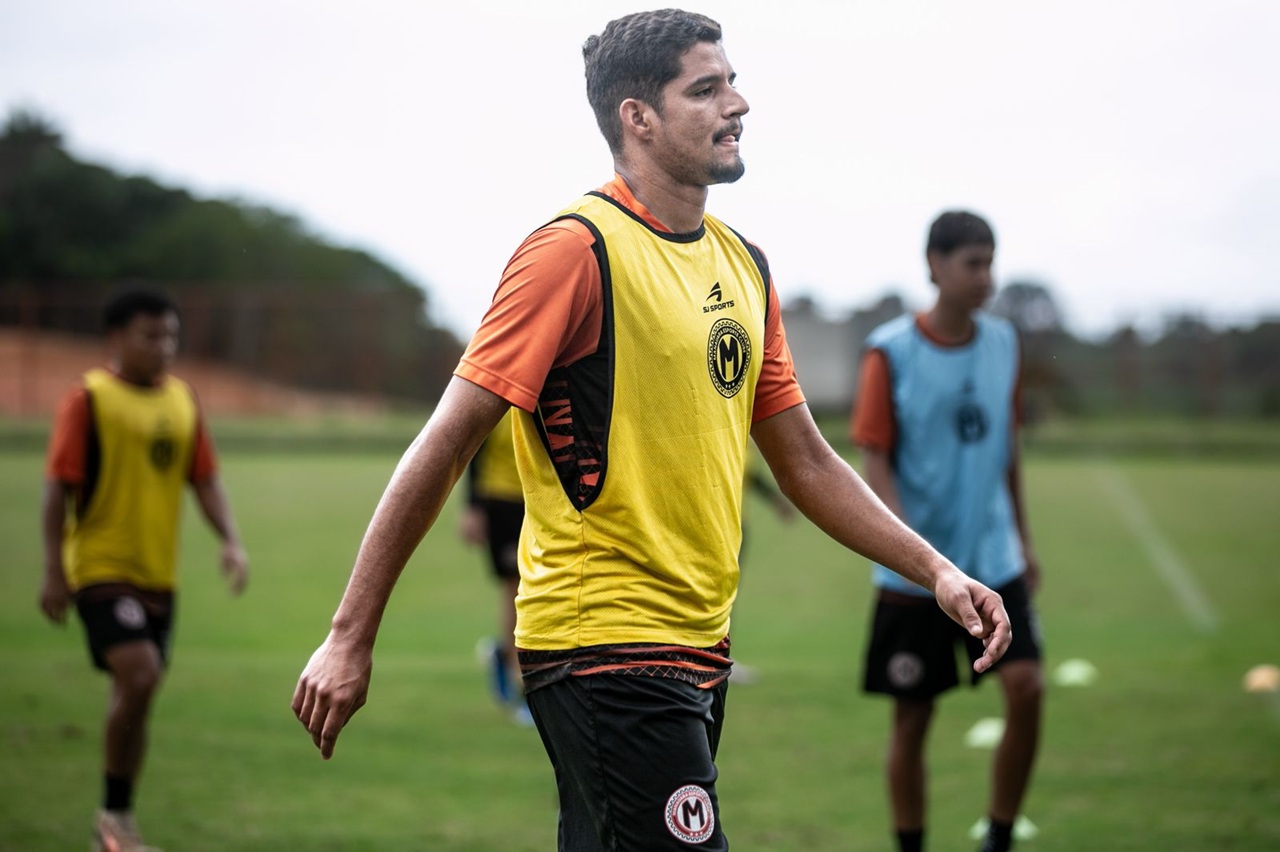 Erick Cunha é um dos reforços do Manauara para a Série D de 2025
