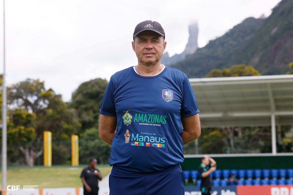 Roberto esteve à frente do 3B nas partidas contra Fluminense, São Paulo e Flamengo