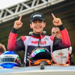 Piloto Dylan Holanda comemora vitória na categoria F4 Sprinter durante o Norte Brasileiro de Kart 2024, no Pará