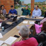 Representantes do BID visitam obras do Prosamin+ e discutem projeto de saneamento em comunidade rural no Amazonas