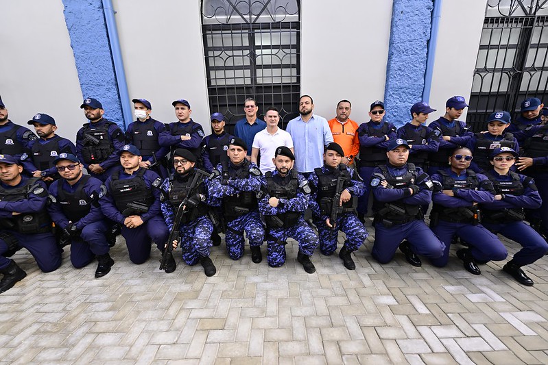 Prefeito David Almeida inaugura núcleo da Guarda Municipal na zona Sul de Manaus com viaturas e câmeras de segurança