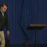 Bolsonaro precisa sair do palanque e deixar a direita encontrar seu caminho