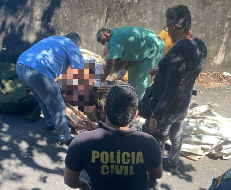 Corpo de homem encontrado com múltiplas perfurações na Zona Sul de Manaus